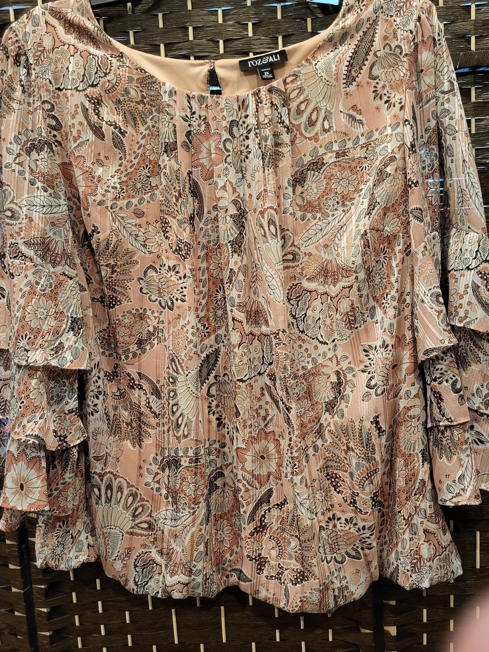 Roz & Ali Women's Peach Paisley Ruffle Sleeve Blouse